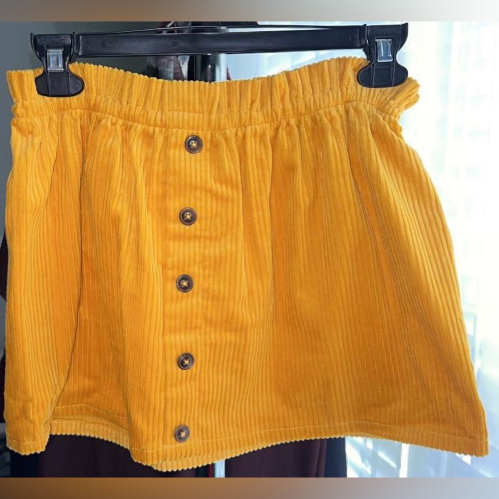 Isaac Mizrahi Yellow/Gold Corduroy Skirt (New)
